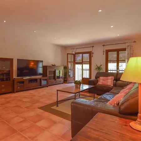 Lola Villa Sitges